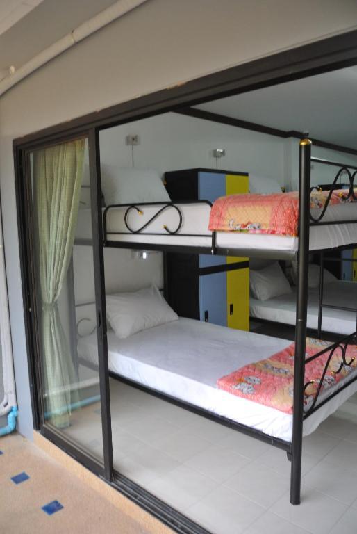 Aonang Backpacker Hostel Ao Nang Стая снимка