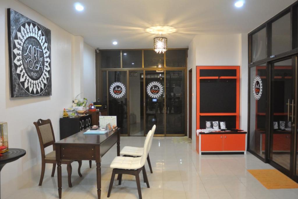 Aonang Backpacker Hostel Ao Nang Екстериор снимка